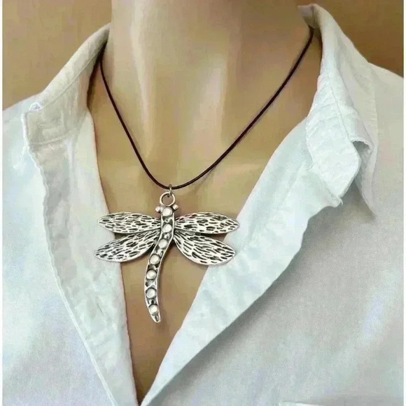 Dragonfly necklace for women dragonfly silver pendant charm - Picture 6 of 9